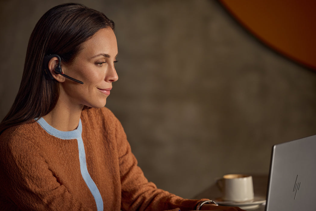 EAN 0198701600503 - HP Poly Voyager Legend 50 Headset UC Inalámbrico gancho de oreja Business/Everyday Bluetooth Base de carg imagen 4