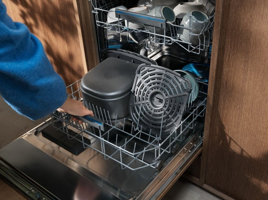 EAN 7333394032603 - Electrolux EAF7SB Sencillo 6,9 L Independiente 1700 W Freidora de aire caliente Negro imagen 9