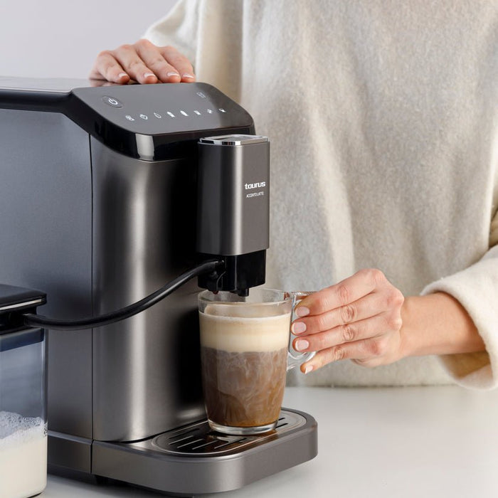 EAN 8414234206350 - Taurus Accento Latte Totalmente automática Máquina espresso 1,5 L imagen 3