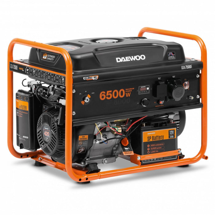 EAN 8800356871529 - Daewoo GDA 7500E motor-generador 6500 W 30 L Gasolina Naranja, Negro imagen 1