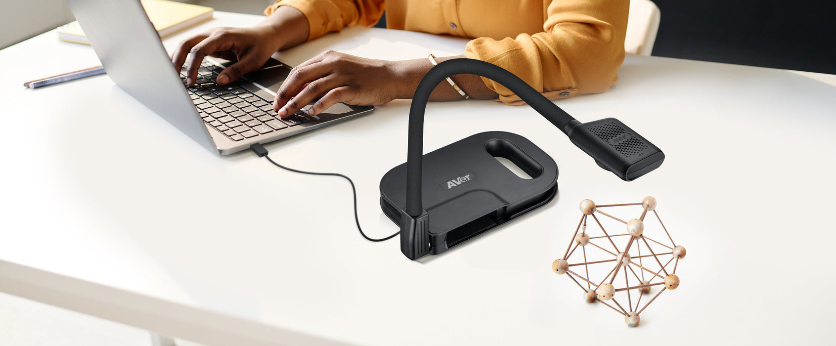 EAN 4719552127603 - AVer U50+ cámara de documentos Negro 25,4 / 3,2 mm (1 / 3.2") CMOS USB 2.0 imagen 16