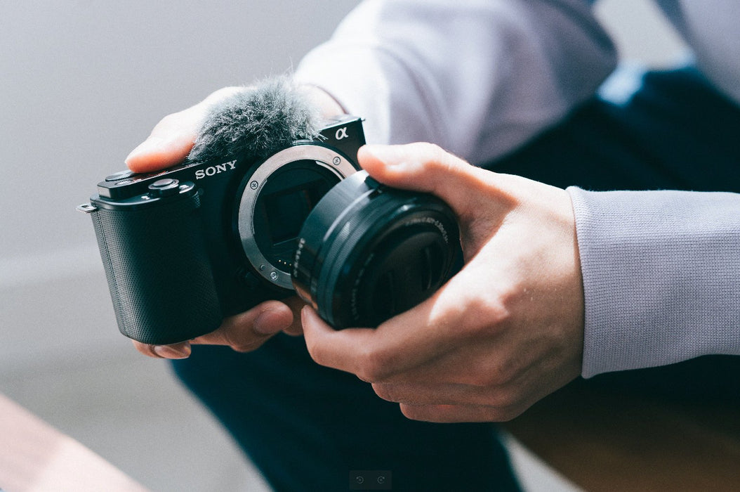 EAN 5013493418301 - Sony α ZV-E10L MILC 24,2 MP CMOS 6000 x 4000 Pixeles Negro imagen 5