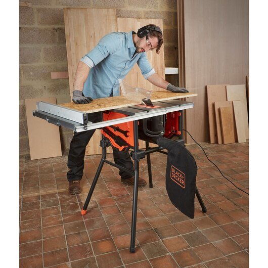 EAN 5035048712412 - Black & Decker BES720-QS sierra de mesa 4800 RPM imagen 2