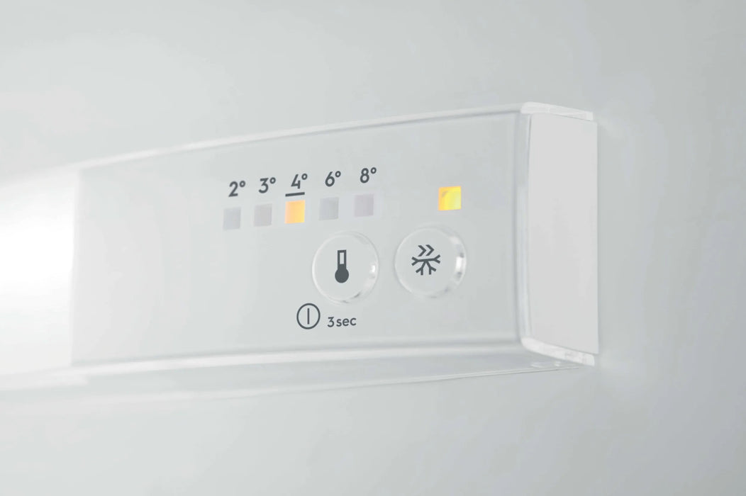 EAN 7333394012612 - Electrolux LNT6NE18S Integrado 257 L Blanco imagen 10