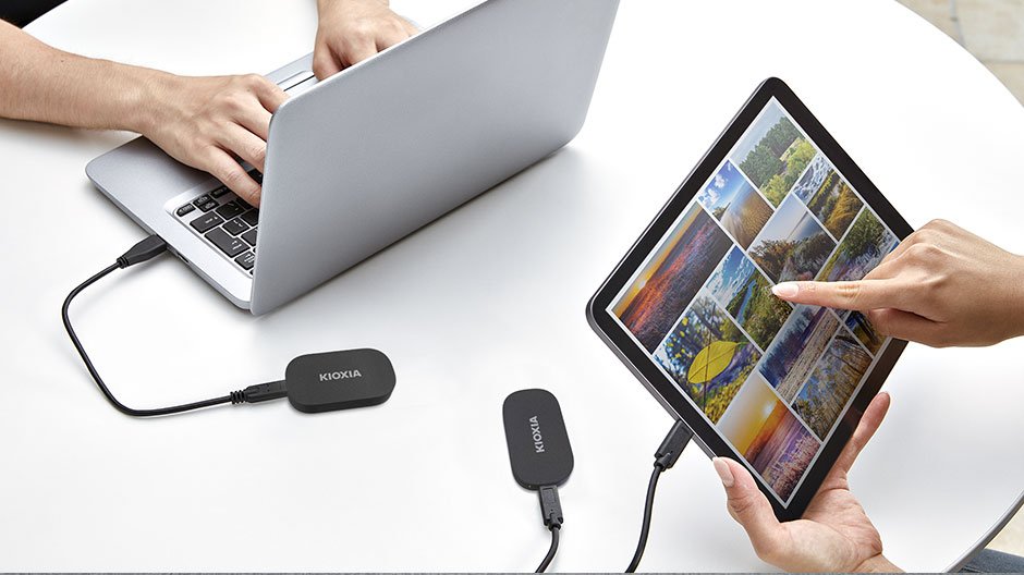 EAN 4582563859623 - Kioxia Exceria Plus G2 1 TB USB Tipo C 3.2 Gen 2 (3.1 Gen 2) Negro imagen 3