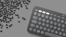 EAN 5099206111288 - Logitech 920-011795 teclado Universal Bluetooth QWERTZ Alemán Grafito imagen 7