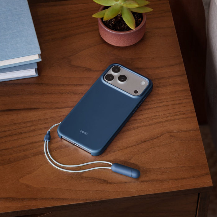 EAN 0195950672251 - Apple MGTR4LL/A funda para teléfono móvil 17,5 cm (6.9") Azul imagen 4
