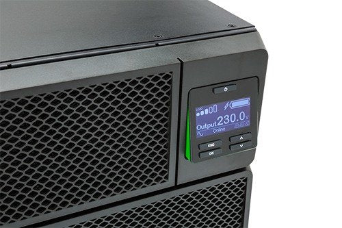EAN 731304320821 - APC SRT5KRMXLIM sistema de alimentación ininterrumpida (UPS) Doble conversión (en línea) 5 kVA 4500 W 12 s imagen 3