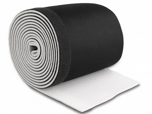 EAN 4043619208654 - DeLOCK 20865 pasacables Negro, Blanco imagen 1