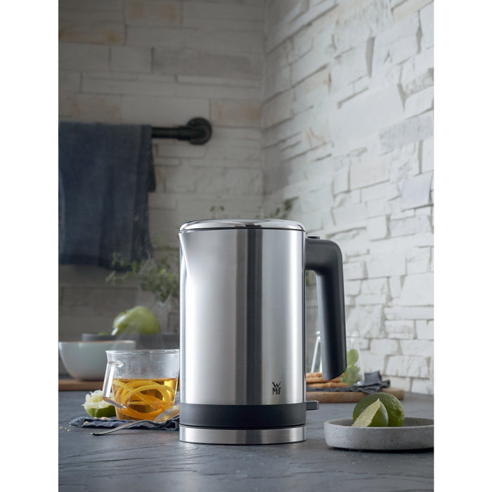 EAN 4211129116244 - WMF KITCHENminis 0413140011 tetera eléctrica 0,8 L 1960 W Acero inoxidable imagen 7