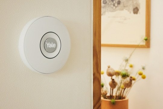 EAN 5052847131114 - Yale Indoor Siren Sirena inalámbrica Interior Gris, Blanco imagen 3