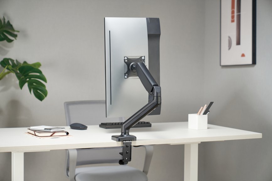 EAN 4015867202241 - Equip 650120 soporte para monitor 81,3 cm (32") Escritorio Negro imagen 6