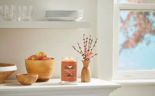 EAN 5038581124933 - Yankee Candle 1701372E vela Cilindro Canela, Clavo Naranja 1 pieza(s) imagen 2