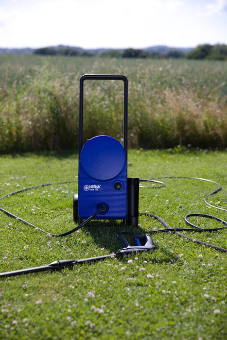 EAN 5715492223596 - Nilfisk Core 125-5 PCA EU Limpiadora de alta presión o Hidrolimpiadora Vertical Eléctrico 438 l/h 1,4 W A imagen 2