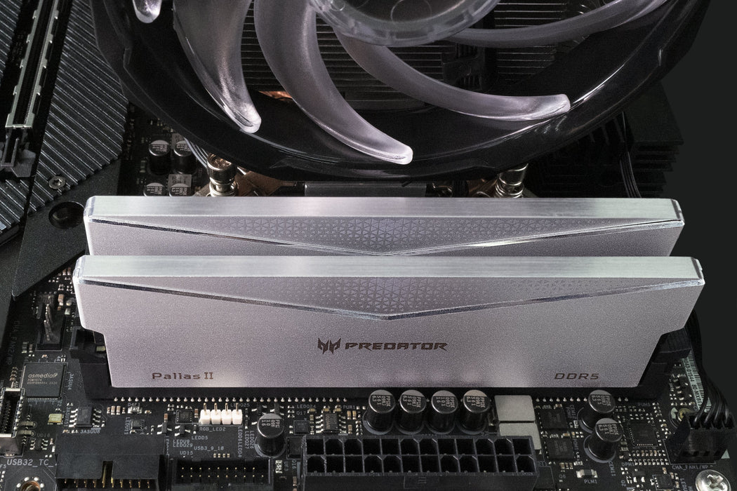 EAN 6955914619746 - Predator PALLASII-32GB-6000-1R8-2XV3 módulo de memoria 2 x 16 GB DDR5 6000 MT/s 288-pin DIMM imagen 14