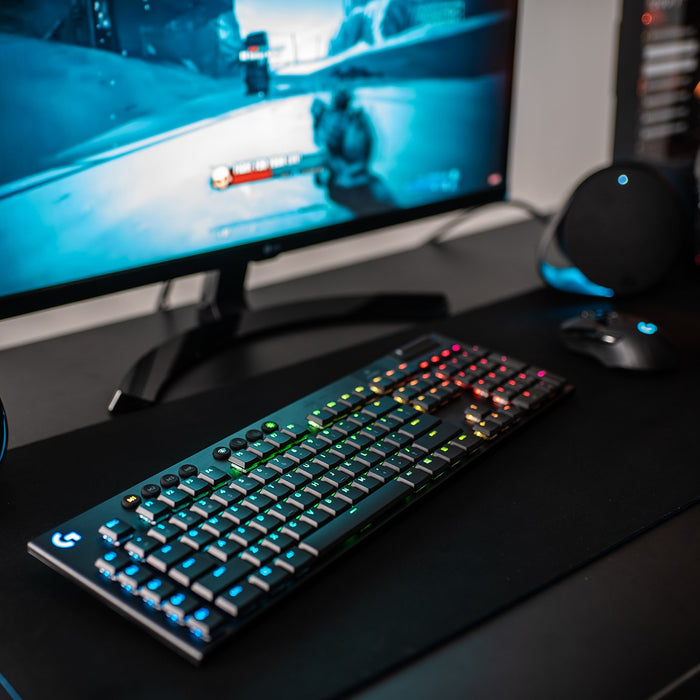 EAN 5099206099722 - Logitech G 920-010591 teclado Ratón incluido Juego RF Wireless + Bluetooth QWERTY Italiano Negro imagen 8