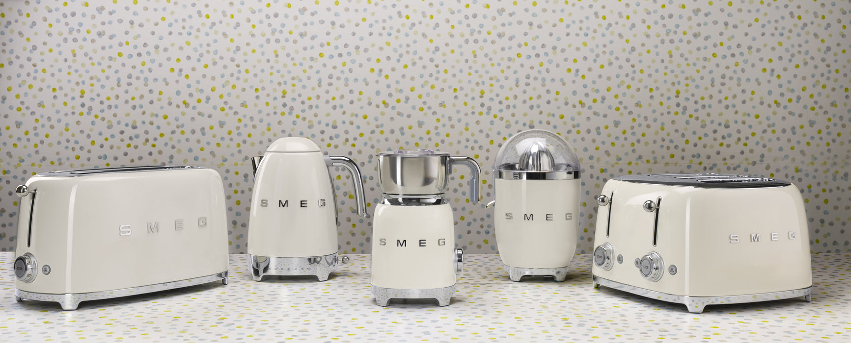 EAN 8017709263348 - Smeg TSF03CREU tostadora 6 4 rebanada(s) 2000 W Crema de color imagen 11
