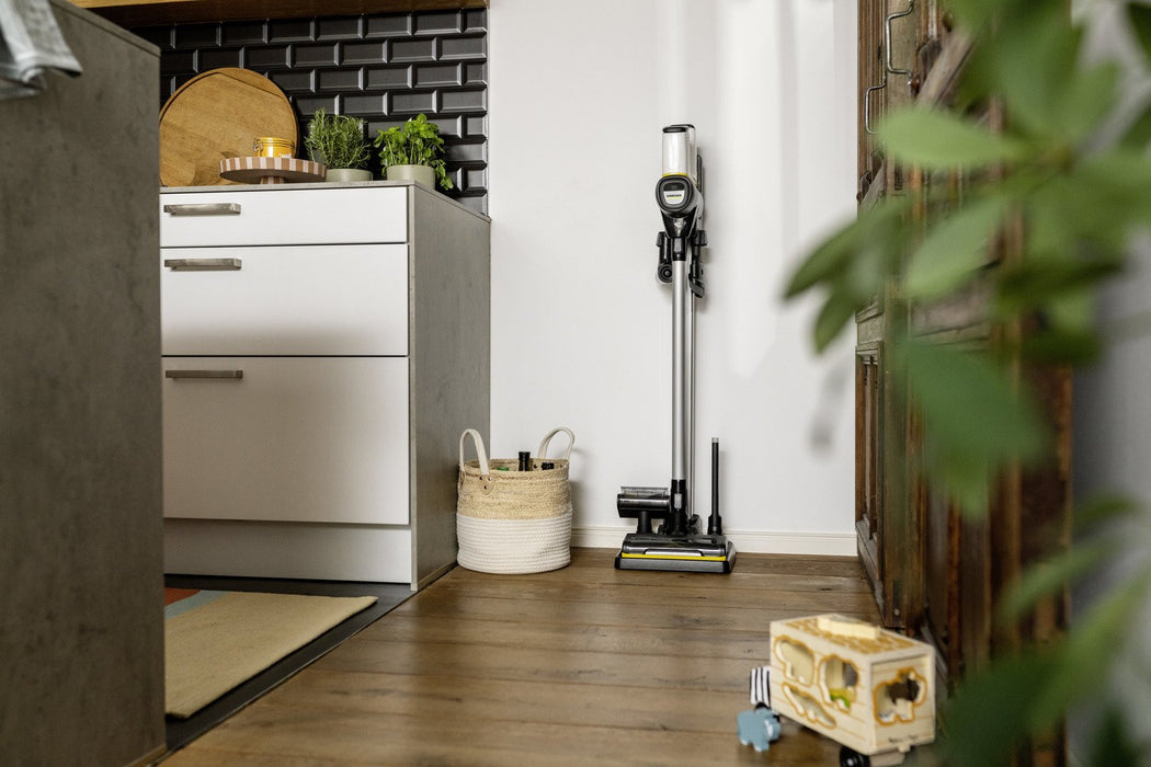EAN 4054278987316 - Kärcher VC 6 Cordless ourFamily Extra Aspiradora escoba 2 en 1 Batería Secar HEPA Sin bolsa 250 W Negro,  imagen 7