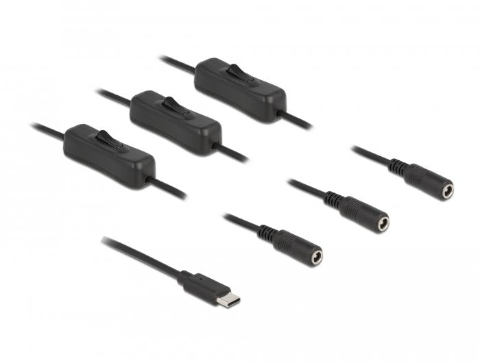 EAN 4043619868018 - DeLOCK 86801 cambiador de género para cable 3 x DC 5.5 x 2.1 mm Negro imagen 1