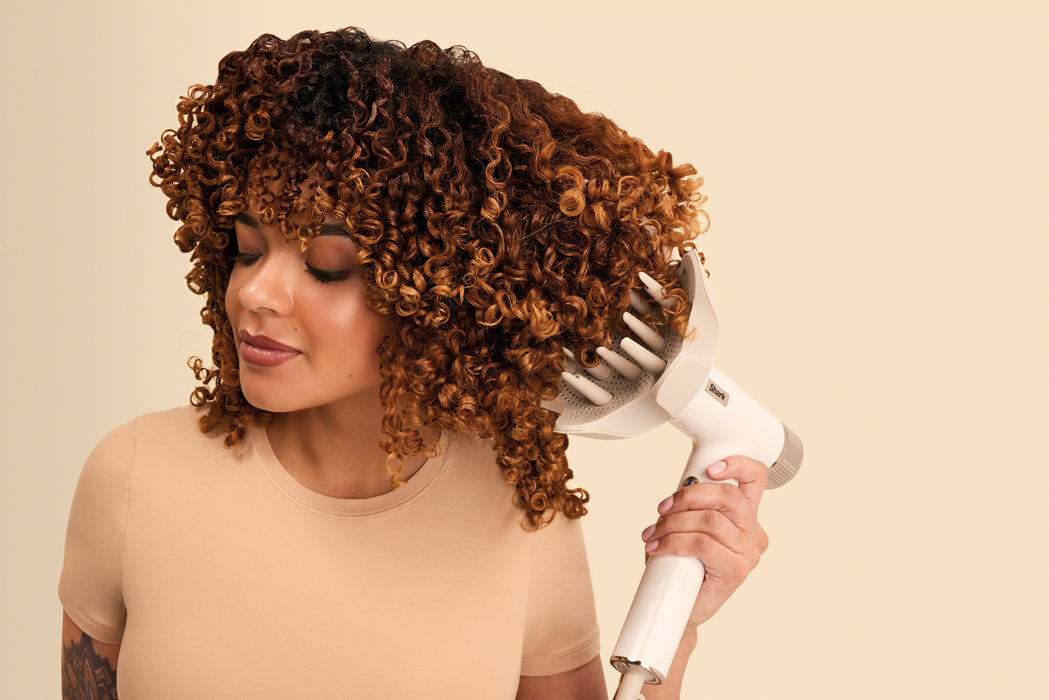 EAN 622356271622 - Shark HD333EU Utensilio de peinado Herramienta de peinado con múltiples accesorios Caliente Blanco 1700 W  imagen 242