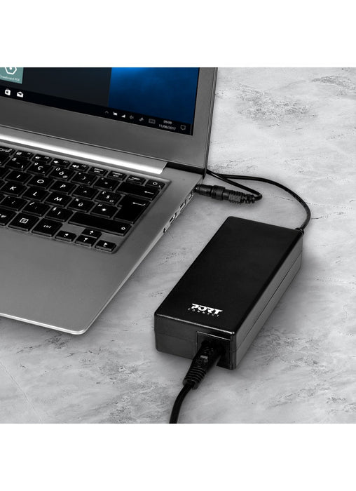 EAN 3567042030114 - Port Designs 900093-DE adaptador e inversor de corriente Interior 90 W Negro imagen 3