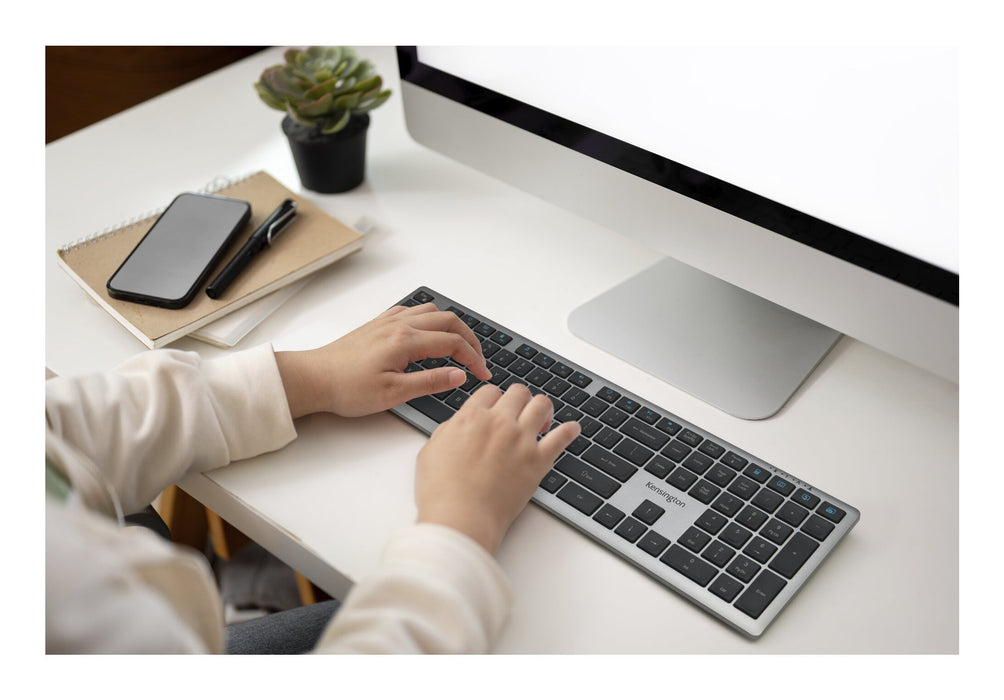 EAN 5028252658881 - Kensington K75408FR teclado RF Wireless + Bluetooth Gris imagen 3