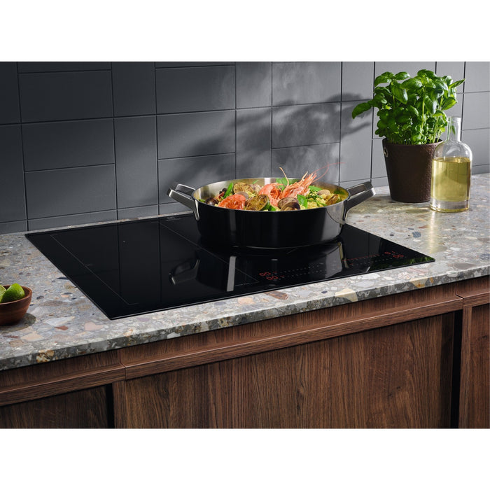 EAN 7333394032092 - Electrolux EIS62453 Negro Integrado 60 cm Con placa de inducción 4 zona(s) imagen 22