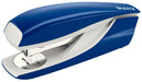 EAN 4002432324644 - Leitz 55220035 grapadora Azul imagen 1