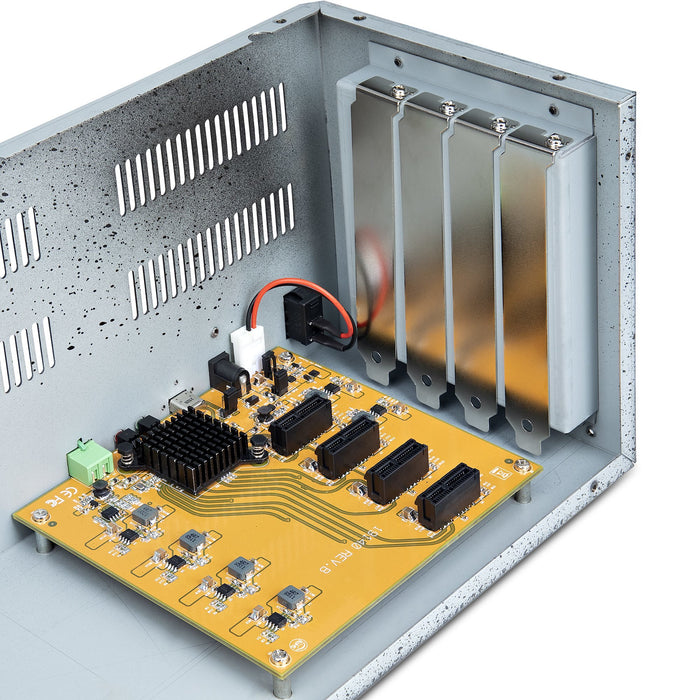 EAN 0065030894630 - StarTech.com 4PCIE-PCIE-ENCLOSURE tarjeta y adaptador de interfaz PCIe, Terminal imagen 5