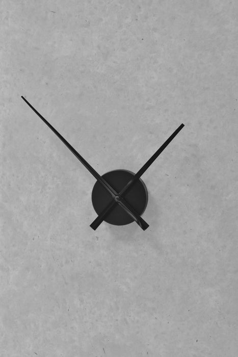EAN 4009816028693 - TFA-Dostmann 60.3036.01 reloj de mesa o pared Reloj de cuarzo Otro Negro imagen 2