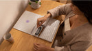 EAN 5099206107991 - Logitech Casa Pop-Up Desk AZERTY Francés Bluetooth Plata, Blanco imagen 8
