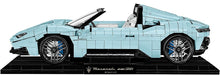 EAN 5902251243517 - COBI Maserati MC20 Cielo - Executive Edition imagen 3