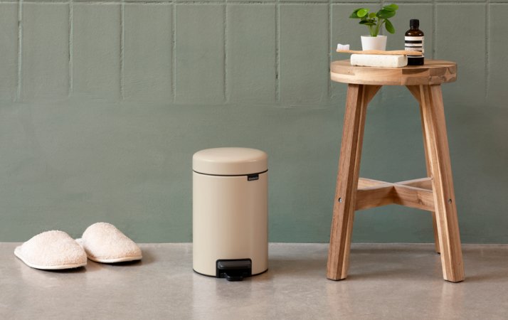 EAN 8710755149900 - Brabantia NewIcon 5 L Alrededor Beige imagen 3