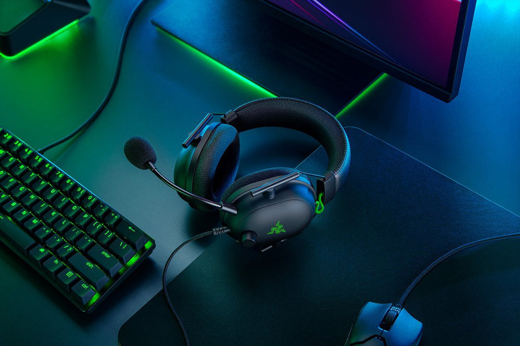 EAN 8886419378372 - Razer Blackshark V2 Auriculares Alámbrico Diadema Juego Negro, Verde imagen 5