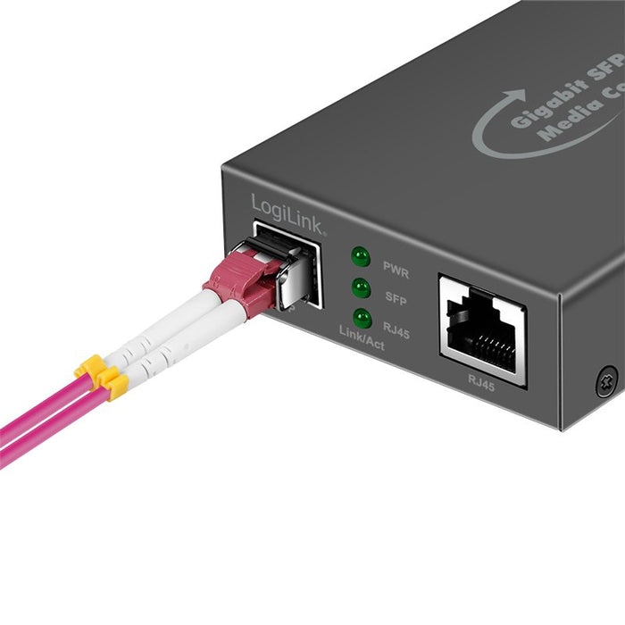EAN 4052792075564 - LogiLink NMC001 convertidor de medio 1000 Mbit/s Negro imagen 5