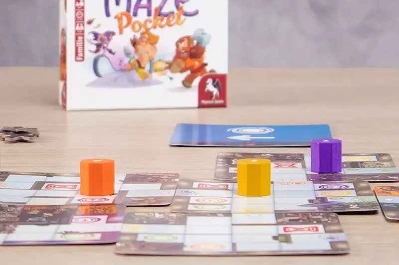 EAN 4250231743283 - Pegasus Magic Maze Pocket 15 min Juego de mesa Familia imagen 5