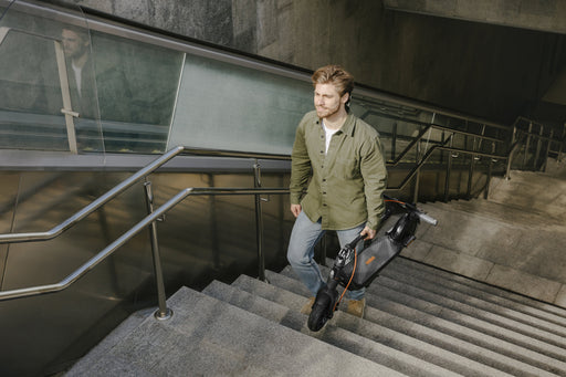 EAN 8720254406466 - Ninebot by Segway KickScooter F2 Plus E Negro 25 kmh imagen 2