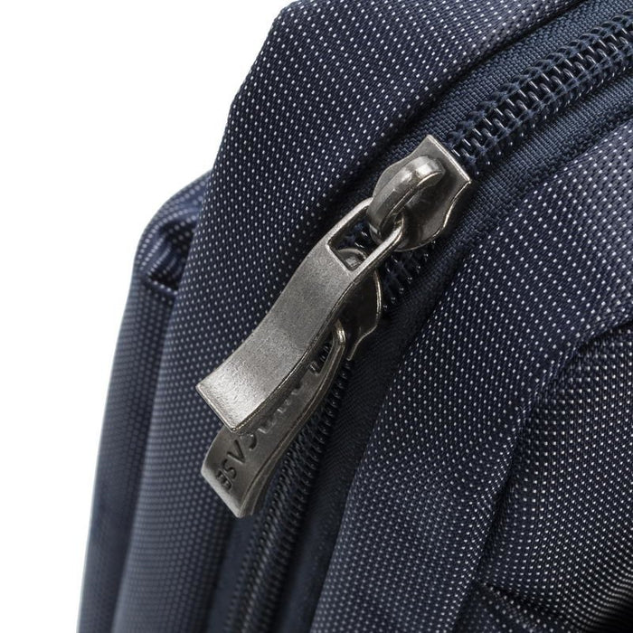 EAN 4260403571941 - Rivacase 8221 33,8 cm (13.3") Bandolera Azul imagen 3