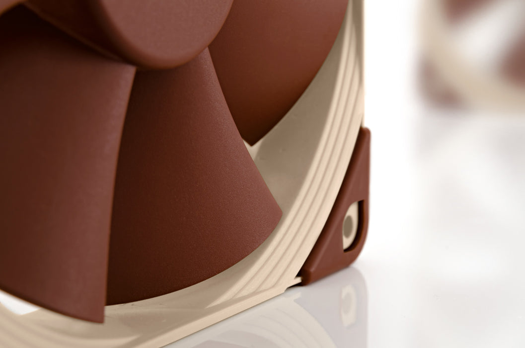 EAN 0841501110269 - Noctua NF-F12 Carcasa del ordenador Ventilador 12 cm Beige, Marrón imagen 6