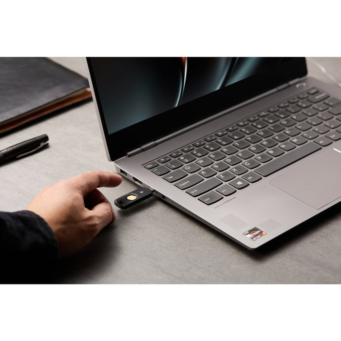 EAN 85896647393 - Kensington VERIMARK NFC+ SECURITY KEY - USB-C lector de huella digital imagen 10