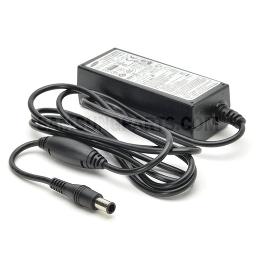 EAN 5711045429965 - Samsung BN44-00394A adaptador e inversor de corriente Negro imagen 1