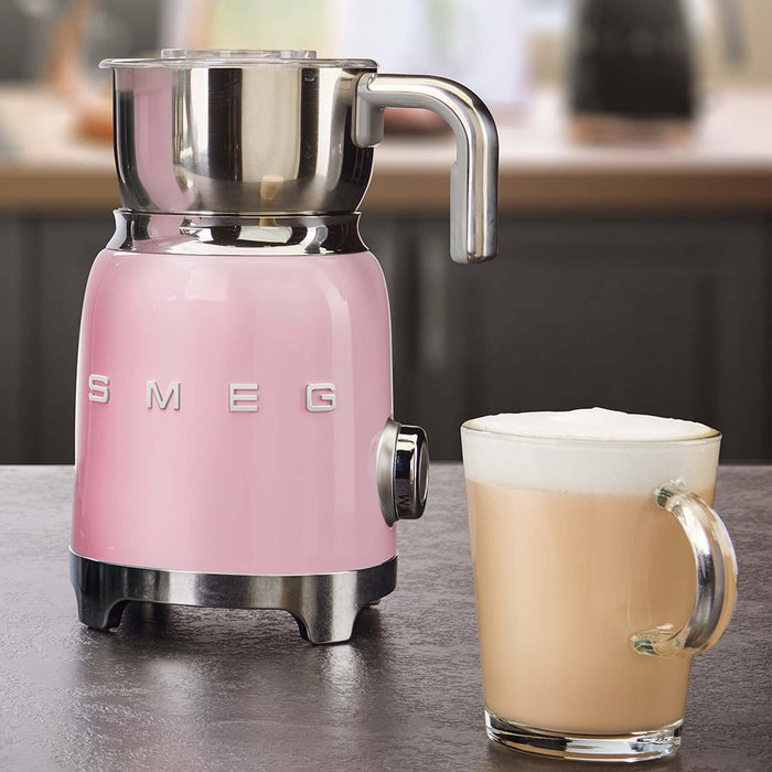 EAN 8017709316129 - Smeg MFF11PKEU espumador o calentador de leche Automatic milk frother/warmer Rosa imagen 5