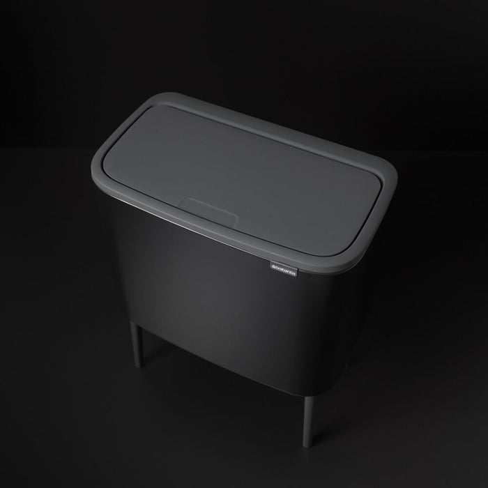 EAN 8710755316067 - Brabantia 316067 papelera 33 L Rectangular Acero inoxidable Negro imagen 8