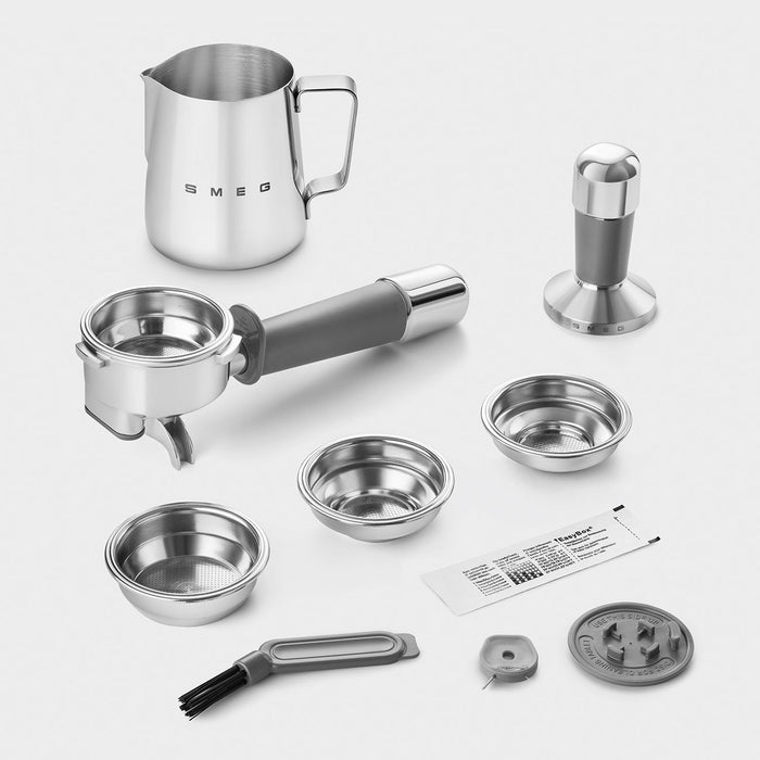 EAN 8017709354572 - Smeg EGF03BLMEU cafetera eléctrica Manual Máquina espresso 2,4 L imagen 10