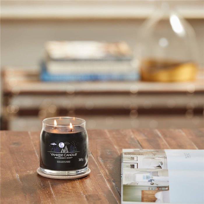 EAN 5038581129525 - Yankee Candle 10.00214.0174 vela Alrededor Negro 1 pieza(s) imagen 2