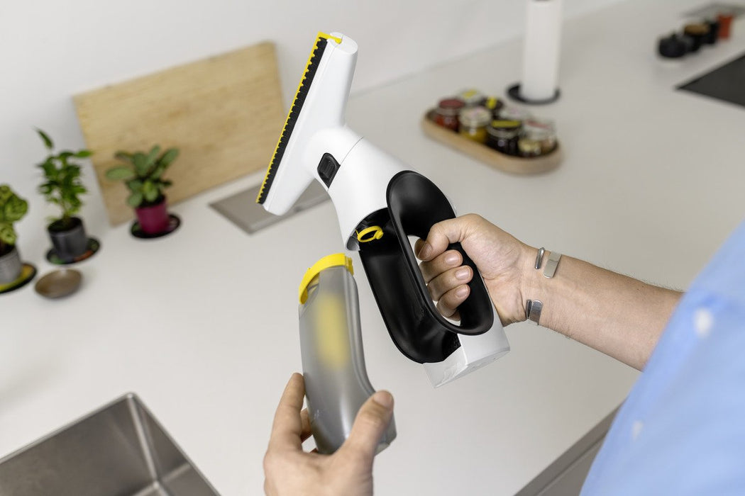 EAN 4066529190321 - Kärcher WV 2 Universal Care limpiador eléctrico ventana 0,12 L Negro, Amarillo imagen 2