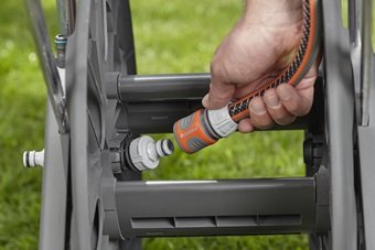 EAN 4078500032919 - Gardena AquaRoll L Easy Tambor de carrete Manual Negro, Azul, Naranja imagen 4