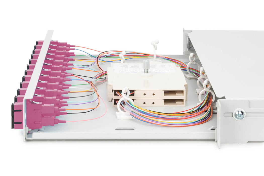 EAN 4016032325796 - Digitus DN-96321-4 accesorio de bastidor Panel de gestión de cables imagen 5