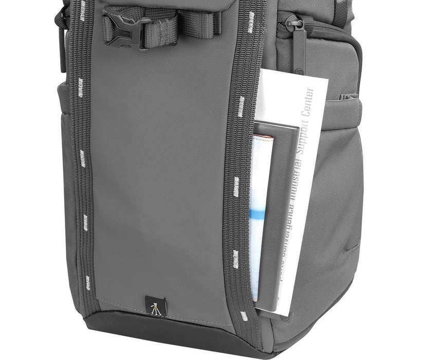 EAN 4719856250236 - Vanguard VEO ADAPTOR R48 GY estuche para cámara fotográfica Mochila Gris imagen 15