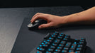 EAN 5099206113176 - Logitech G 910-006798 ratón Juego mano derecha RF inalámbrico Óptico 32000 DPI imagen 7